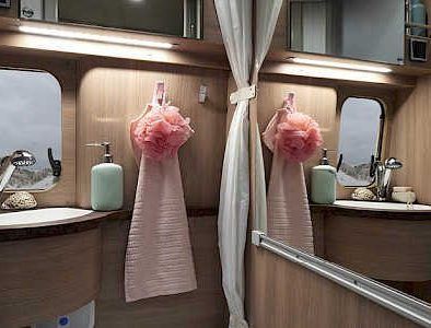 baño completo en campervan