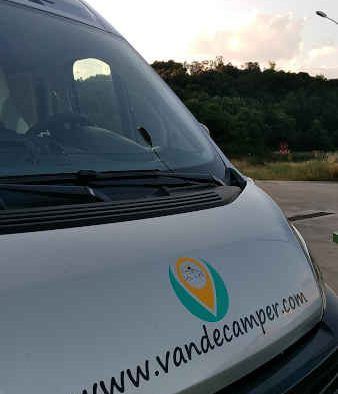 frontal autocaravana vandecamper