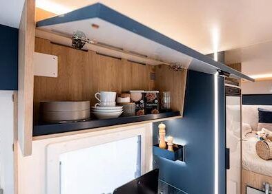 detalle interior autocaravana de alquiler en Cunit de Van de Camper